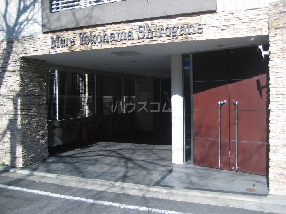 15/25 エントランス