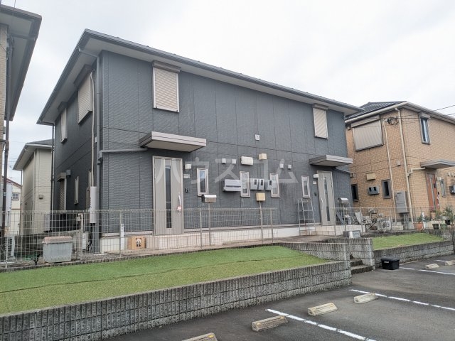 2/4 外観