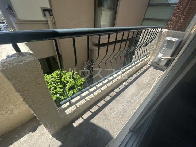 16/28 バルコニー