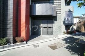 15/25 エントランス