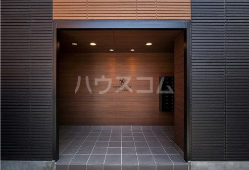 14/26 エントランス