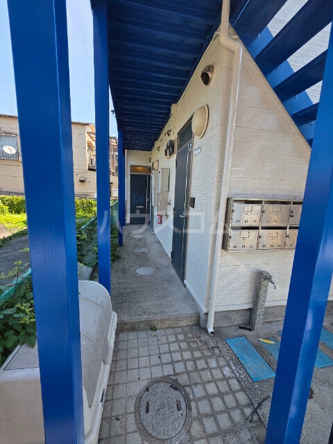 19/29 エントランス