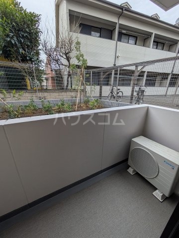 13/30 バルコニー