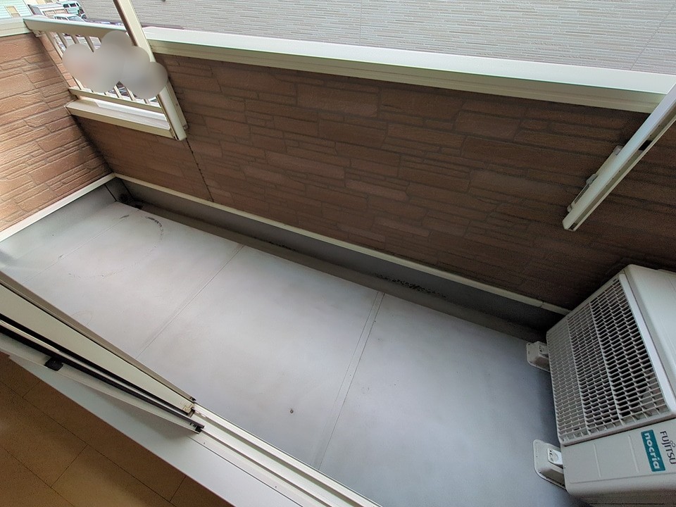 23/30 バルコニー