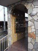 16/17 エントランス