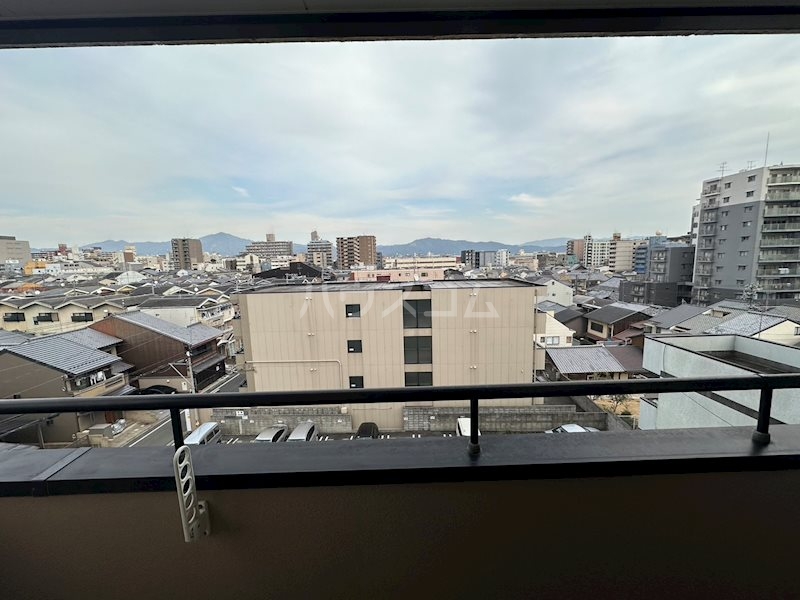 17/30 バルコニー