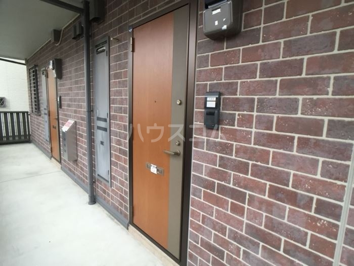 17/20 エントランス