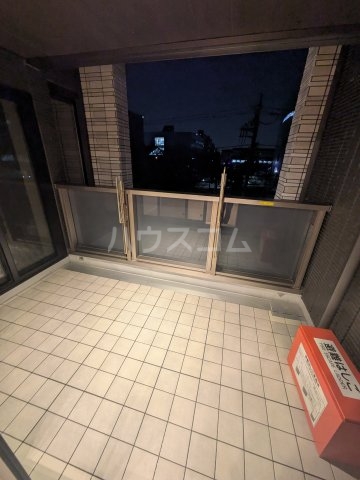 21/30 バルコニー