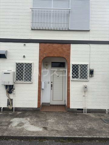 24/29 エントランス