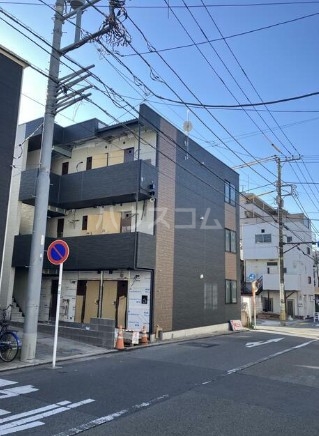 3/5 エントランス