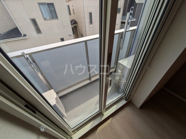 21/30 バルコニー