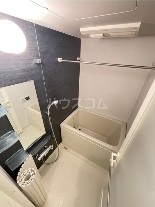 14/23 浴室
