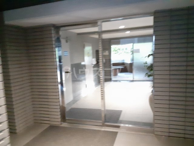 3/7 エントランス