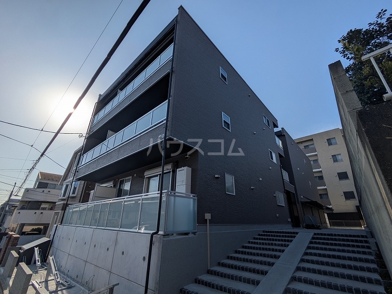 2/30 外観