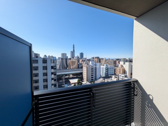 18/25 バルコニー