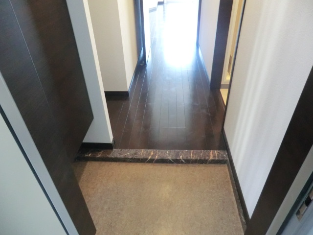5/30 玄関
