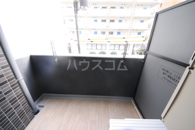 13/25 バルコニー