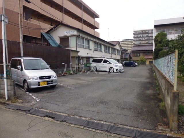 29/30 駐車場