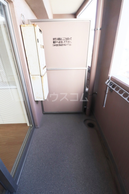 17/30 バルコニー