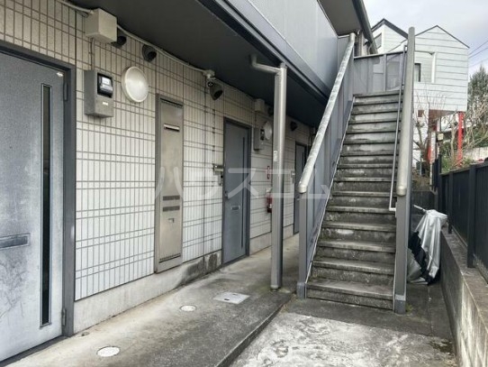 2/3 エントランス