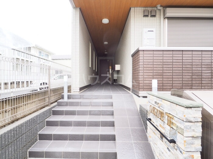 19/21 エントランス