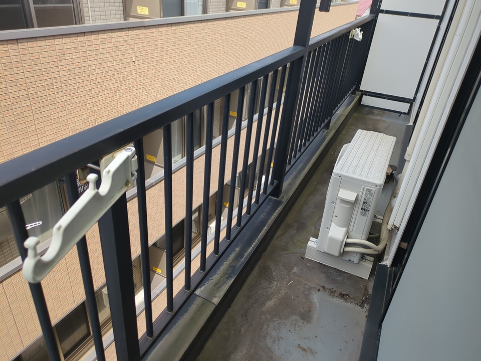 19/30 バルコニー