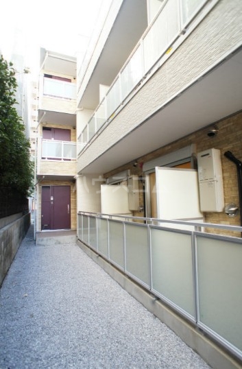 13/20 バルコニー