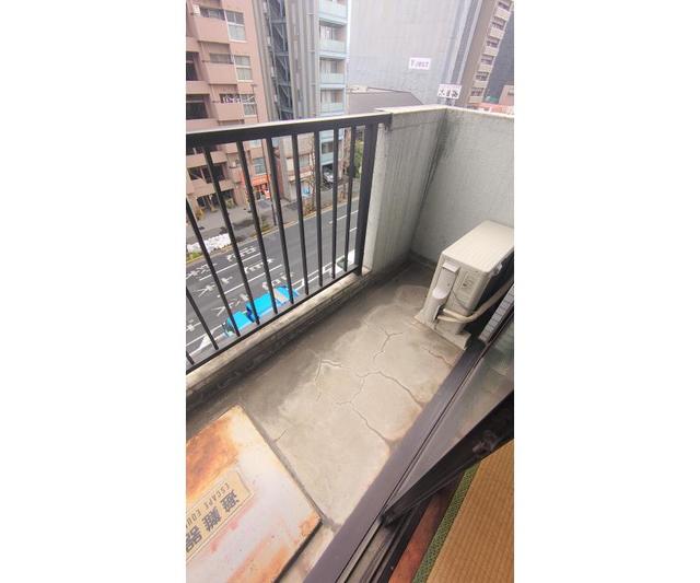 13/16 バルコニー