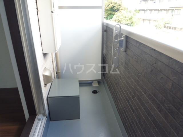 16/28 バルコニー