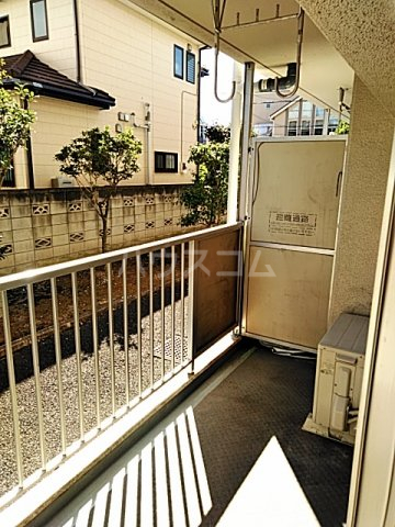 21/30 バルコニー