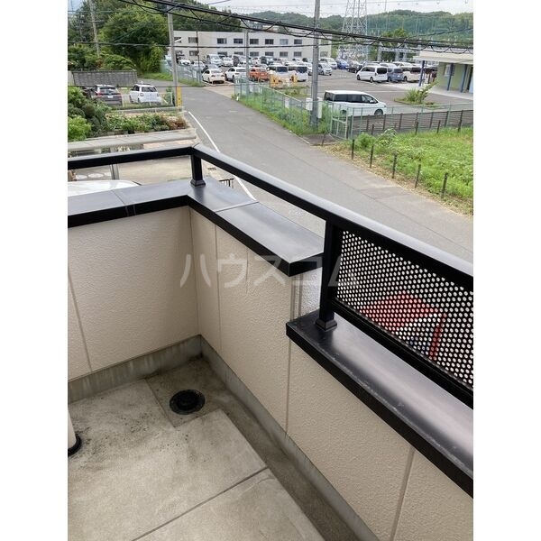 13/22 バルコニー