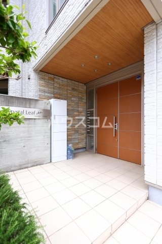 20/30 エントランス