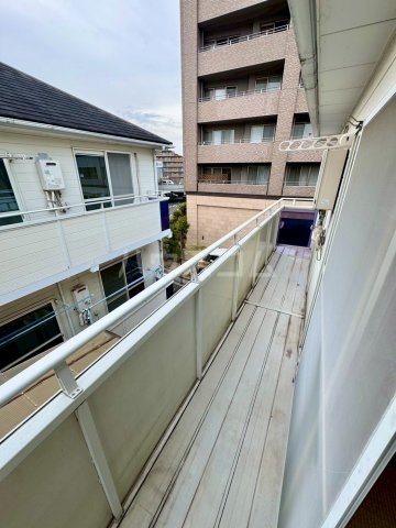 16/26 バルコニー