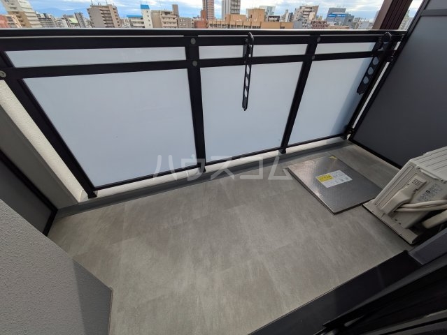 16/28 バルコニー