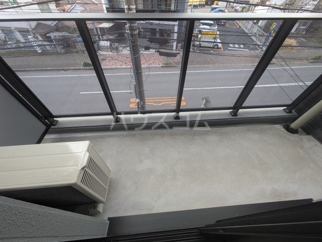 20/30 バルコニー