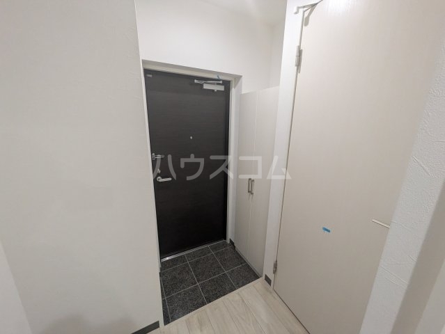 13/30 玄関
