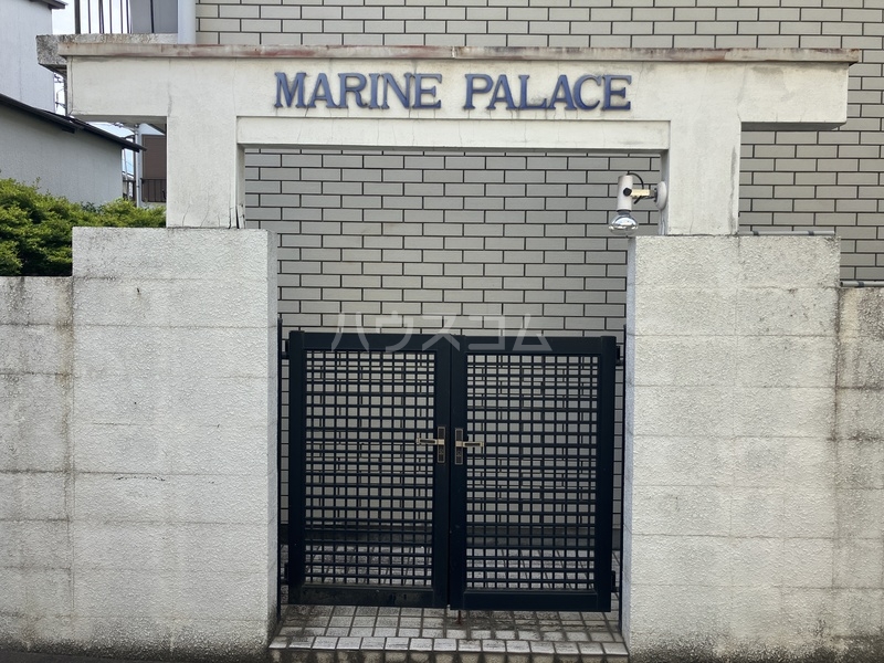 2/10 エントランス