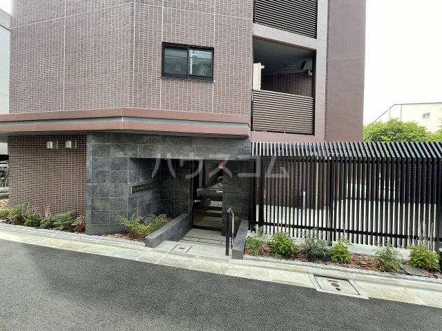 3/8 エントランス