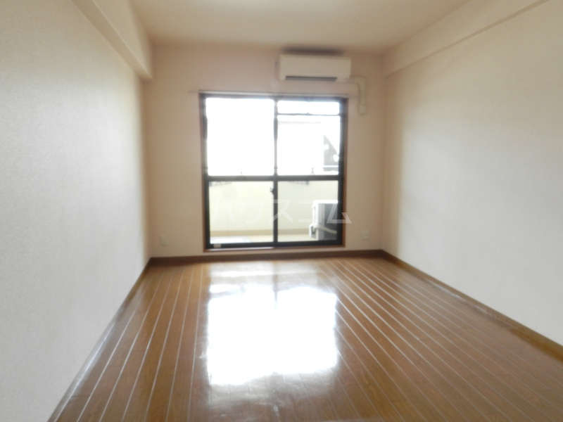 4/16 リビング/ダイニング