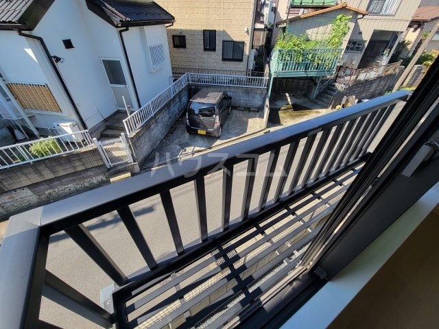 18/30 バルコニー