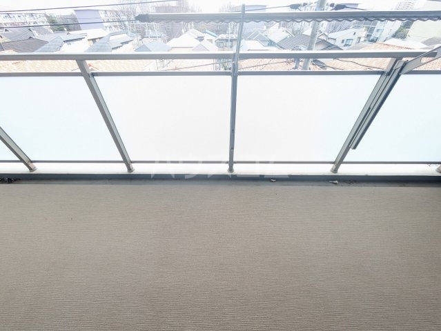 20/30 バルコニー