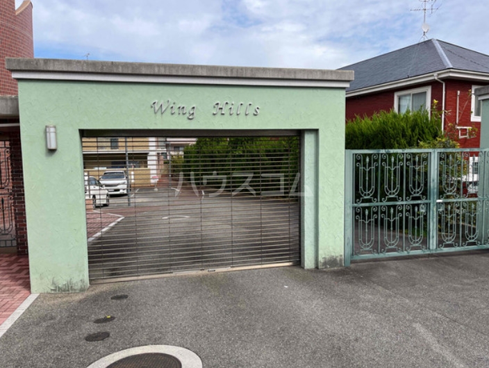 16/18 エントランス