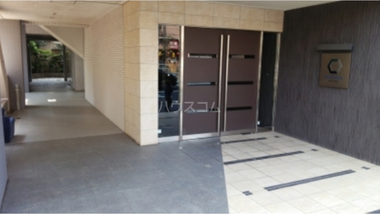 2/10 エントランス