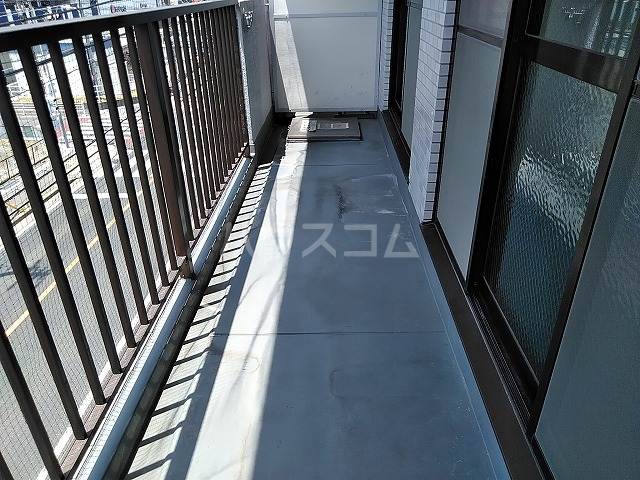 22/30 バルコニー