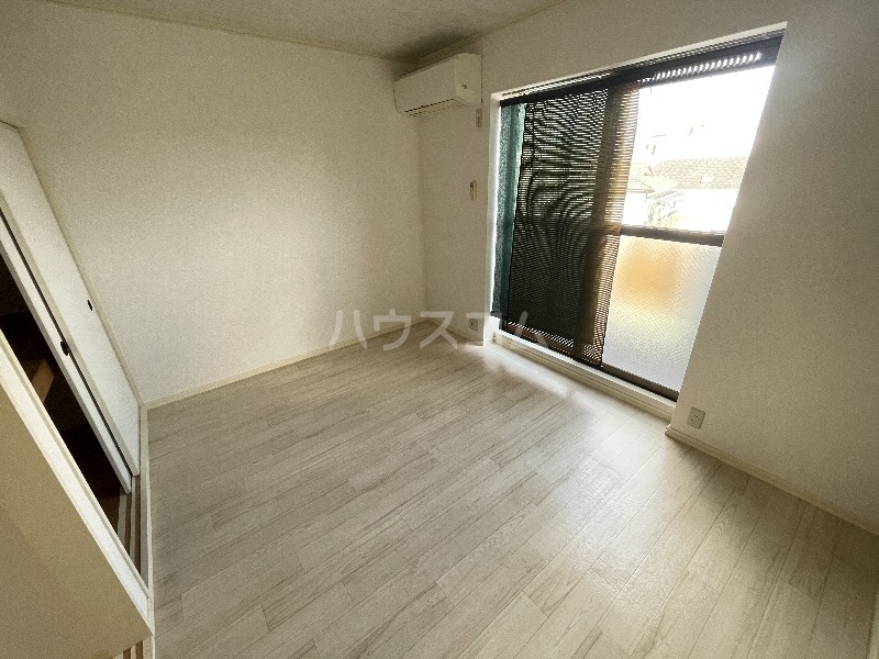 15/23 バルコニー