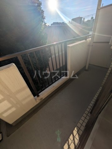 13/22 バルコニー