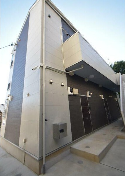 13/15 エントランス