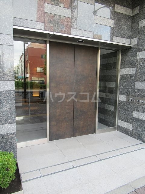 13/15 エントランス