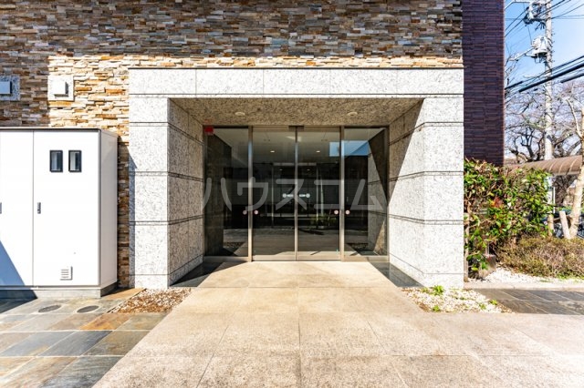 2/6 エントランス