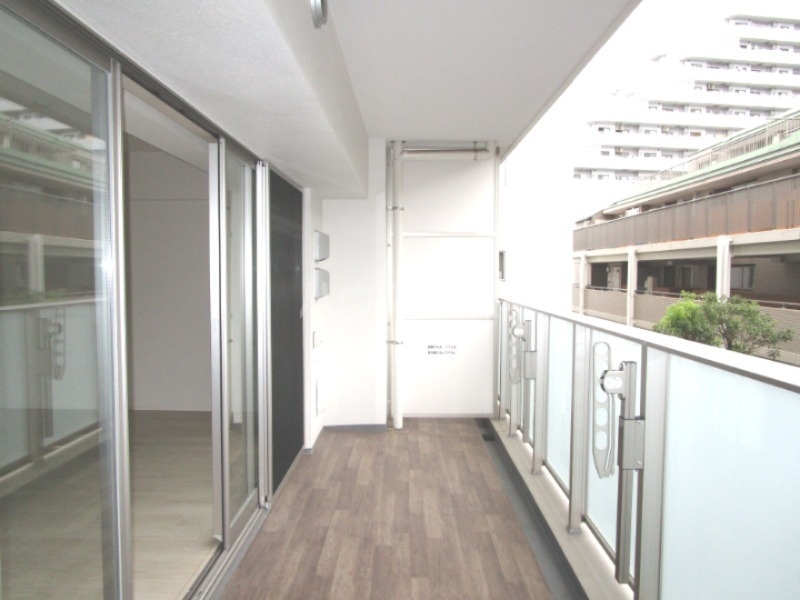 15/27 バルコニー